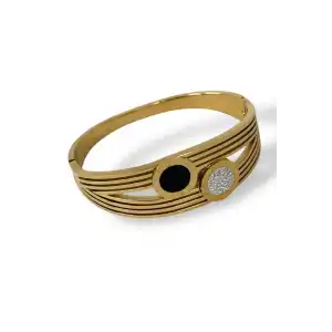 Altın Renk Romen Rakam Figürlü Taş Detaylı Çelik Kelepçe Bileklik