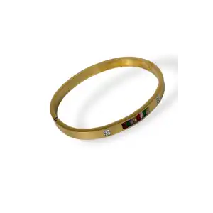 Altın Renk Taş Detaylı Çelik Kelepçe Bileklik