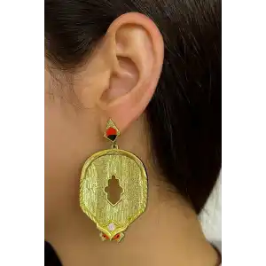 Altın Renk Taş Detaylı Küpe (Çift)