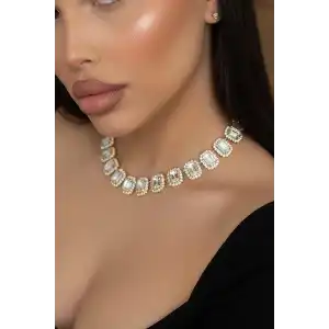 Altın Renk Taş Detaylı Tasarım Abiye Kolye