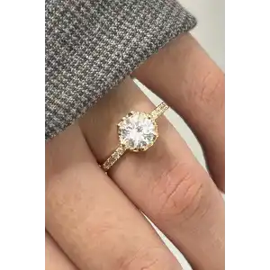 Altın Renk Tektaş Detaylı Ayarlanabilir Yüzük