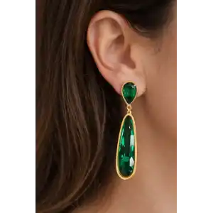 Altın Renk Yeşil Taş Detaylı Çelik Küpe (Çift)