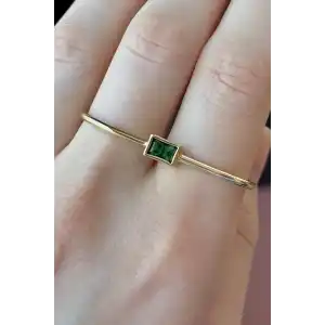 Altın Renk Yeşil Taş Detaylı İki Parmak Tasarım Yüzük