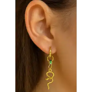 Altın Renk Yılan Figürlü Çelik Küpe (Çift)