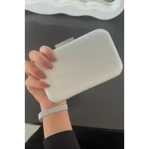 Beyaz Renk Simli Abiye Portföy Çanta