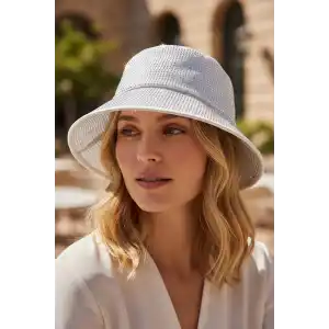 Beyaz Renk Taşlı Bucket Şapka