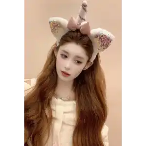 Beyaz Renk Unicorn Figürlü Peluş Taç