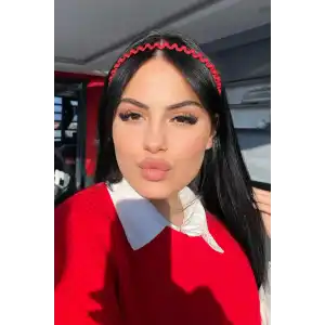 Bordo Renk Kıvrımlı Taç