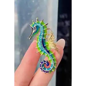 Deniz Atı Figürlü Broş