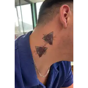 Geçici Çiçek Figürlü Dövme Tatto