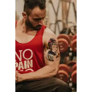 Geçici Kadın Modelli Dövme Tattoo