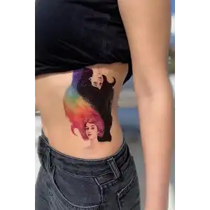 Geçici Kadın Modelli Dövme Tattoo