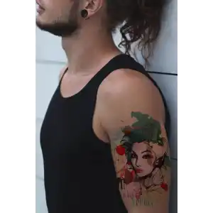 Geçici Kadın Modelli Dövme Tattoo