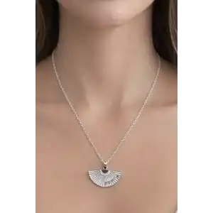 Gümüş Renk Beyaz Yelpaze Figürlü Çelik Kolye