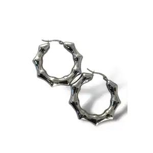 Gümüş Renk Çelik Halka Küpe (Çift)