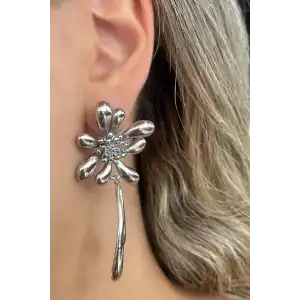 Gümüş Renk Çiçek Figürlü Çelik Küpe (Çift)