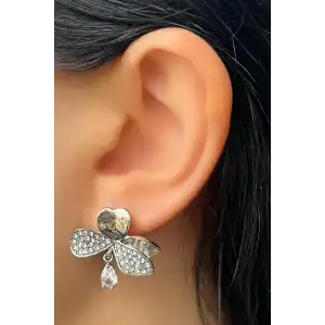 Gümüş Renk Çicek Figürlü Küpe (Çift)