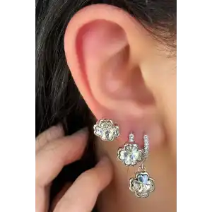 Gümüş Renk Çiçek Figürlü Taş Detaylı 3lü YSX Küpe Set