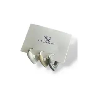 Gümüş Renk Kalp Figürlü 3lü YSX Küpe Set