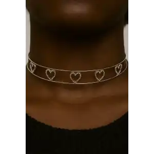 Gümüş Renk Kalp Figürlü Taş Detaylı Choker Kolye