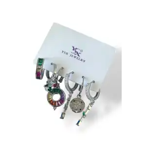 Gümüş Renk Karışık Figürlü Taş Detaylı 6lı YSX Küpe Set