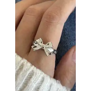 Gümüş Renk Kurdele Figürlü Ayarlanabilir Çelik Yüzük