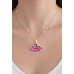 Gümüş Renk Pembe Yelpaze Detaylı Çelik Kolye