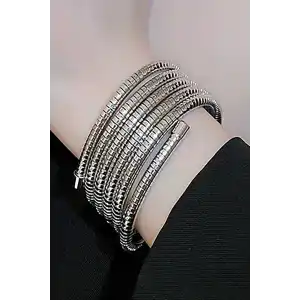 Gümüş Renk Sarmal Detaylı Çelik Bileklik