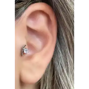 Gümüş Renk Taş Detaylı Çelik Tragus/Kıkırdak Küpe/Piercing (Tek)