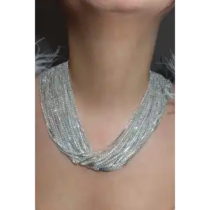 Gümüş Renk Taş Detaylı VİP Tasarım Kolye