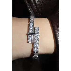 Gümüş Renk Taş Detaylı VİP YSX Bileklik