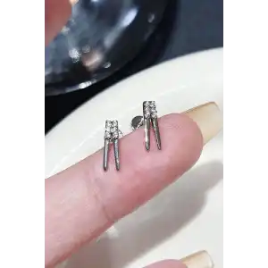 Gümüş Renk Taş Detaylı YSX Küpe (Çift)