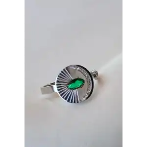 Gümüş Renk Yeşil Taş Detaylı Ayarlanabilir Çelik Yüzük