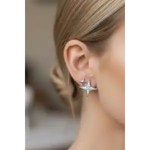 Gümüş Renk Yıldız Figürlü 14K Altın Kaplama Taş Detaylı Küpe (Çift)