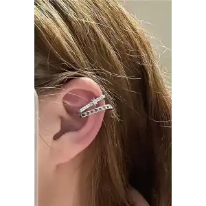Gümüş Renk Yıldız Figürlü Taş Detaylı Ear Cuff (Tek)