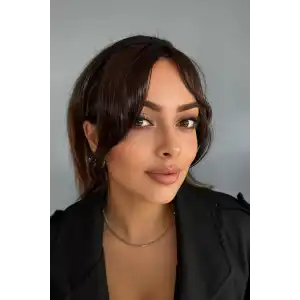 Kahverengi Uzun Kenarlı Taçlı Takma Kahkül