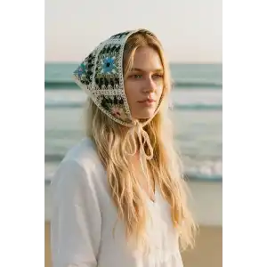 Karışık Renk Çiçek Desenli Örgü Bandana