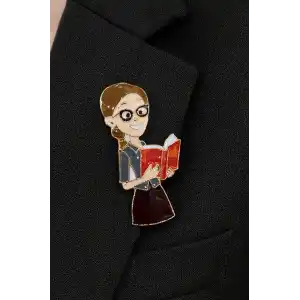 Karışık Renk Öğretmen Figürlü Broş