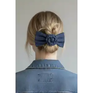 Lacivert Renk Kurdele Figürlü Çiçek Detaylı Otomat Toka