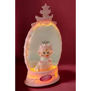 Pembe Renk Kız Figürlü Müzikli Ve Işıklı Kar Küresi