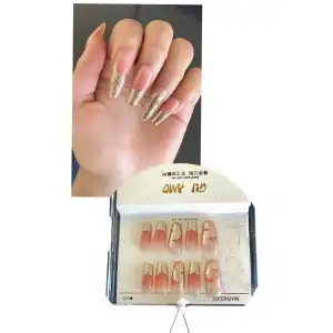 Pembe Ve Altın Renk Jel Tırnak Görünümlü 10lu Takma Tınak Set (Yapıştırıcılı)