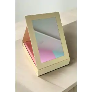 Sarı Renk Ayna Detaylı Takı Organizeri