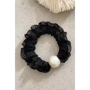 Siyah Renk İnci Detaylı Lastik Toka