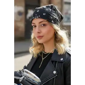 Siyah Renk Kurukafa Figürlü Bandana