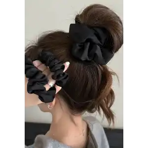 Siyah Renk Saten Simit Toka