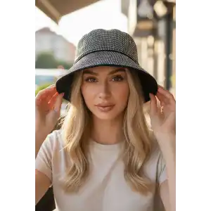 Siyah Renk Taşlı Bucket Şapka