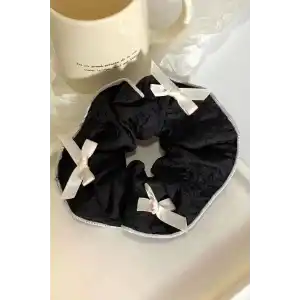 Siyah Ve Krem Renk Kurdele Figürlü Simit Toka