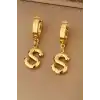 Altın Renk S Harf Çelik Küpe (Çift)