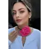 Pembe Renk Gül Detaylı İpli Choker Kolye