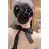 Siyah Renk Gül Detaylı Topuz Tokası